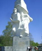 Ильинские рубежи. Памятник подольским курсантам